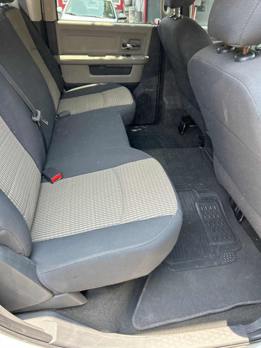 Dodge Ram 2500 5.7 Pickup Crew Cab Slt 4x4 Mt