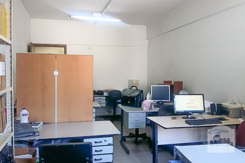 Imagem 1 de 3 de Sala-andar À Venda No Lourdes - Código 234081 - 234081