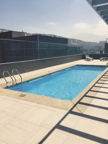 Clinica Las Condes / Estoril