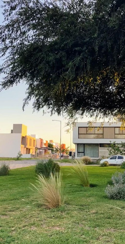 Cuestas De Manantiales - 250mts - Apto Duplex - Mj