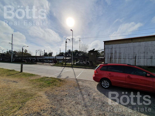 Imagen 8 de 9 de Excelente Terreno Frente A Petrolera - Dock Sud