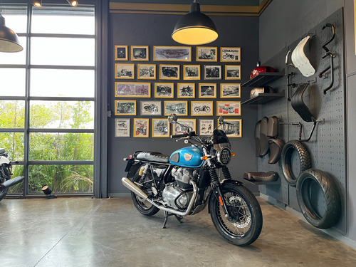 Royal Enfield Interceptor 650 - 2022 - Usada - Incluye Accs