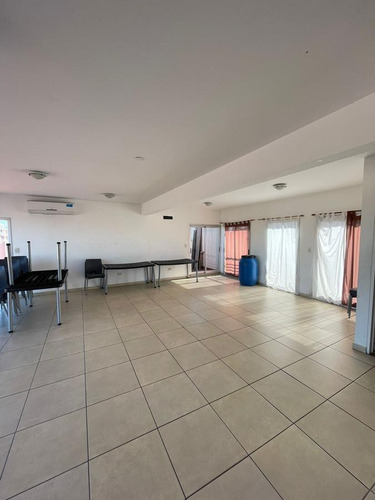 Imagen 7 de 30 de Departamento - Lanús Este