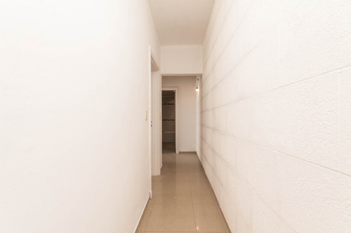 Depto. Tipo Casa 3 Amb. En Lanús Centro
