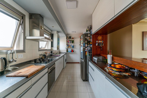 Venta 2 Dormitorios Con Vista Al Rio Y Cochera