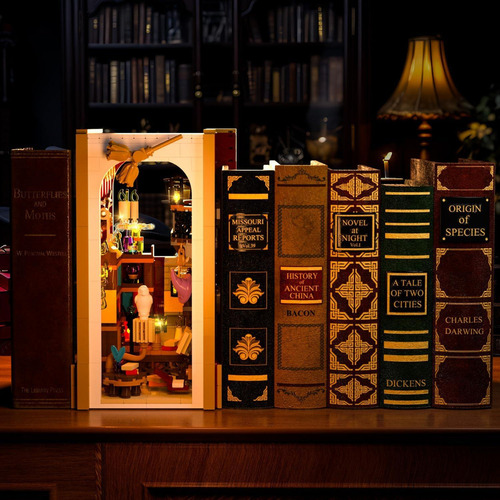 Conjunto De Construcción Magic Book Nook Con Luz Led 1015