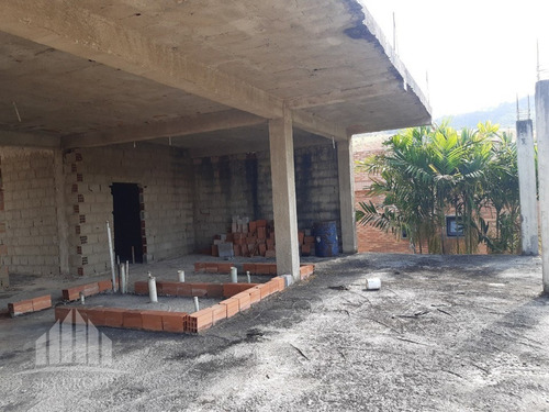 Casa En Venta Obra Gris Lomas Del Country Casa En Construccion Atc-623