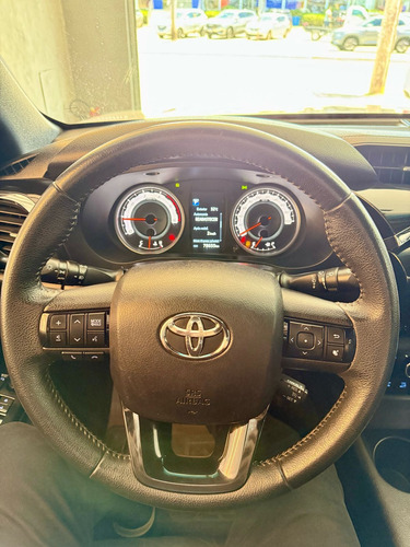 Toyota Hilux 2.8 Srx 50th Anniversary Cab. Dupla 4x4 Tdi Aut. 4p