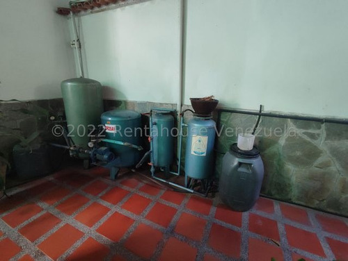 Gbf 25-16310 La Barraca Vendo Bella Y Amplia Casa Con Terreno Contácteme Ya.