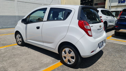 Imagen 4 de 15 de Chevrolet Beat 2018 1.2 Hb Lt Mt