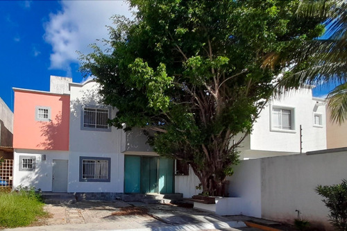 Casa En Venta En Jardines Bonampak