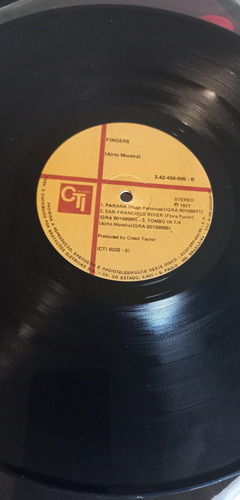 Lp Airto Moreira - Fingers - Capa Dupla Estandar (Usado)