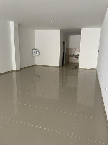 Imagen 5 de 7 de Alquilo Local 90 Mts A Estrenar Barrio General Paz - Apto Gastronomico