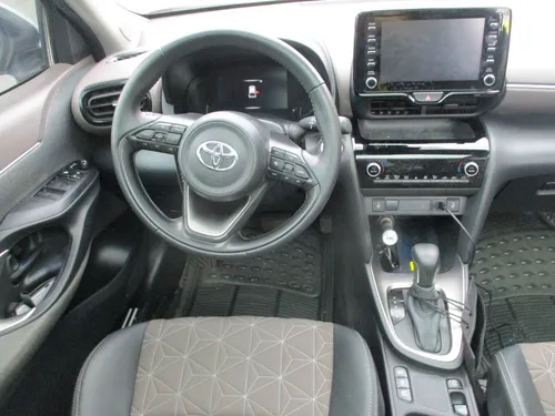 Toyota Yaris Cross Hybrid 4x2 1500cc At Aa