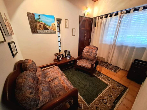 Imagen 2 de 14 de Chalet Ph En Venta En Ituzaingo Norte