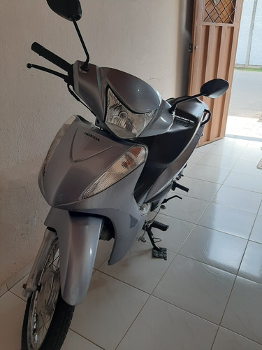 Imagem 1 de 3 de Honda 125 Flex