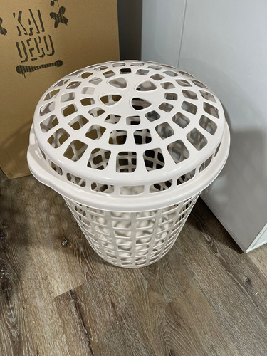 Cesto De Ropa Canasto C/tapa Organizador De Hogar 30 Lts