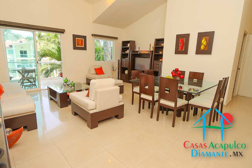 Cad Diamante Lakes Rubí 319. Terraza Con Vista A La Alberca Y Áreas Comunes