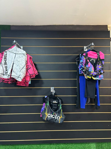 En Venta Ciclo Gym Las Acacias Centro Comercial El Pinar /im