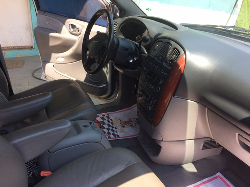Chrysler Grand Caravan Limited 3.3 V6 2005/2006 3º Dono