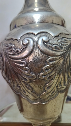 Ânfora Jarra Em Metal Banho De Prata (Usado)