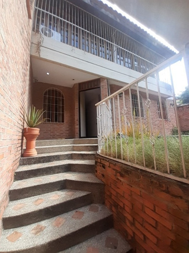 Imagen 3 de 30 de Excelente Quinta En Venta En Santa Rosa De Lima !!