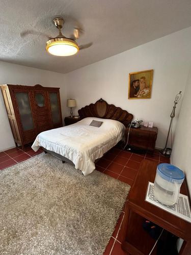 Casa En Venta, La Calma, 5 Recamaras
