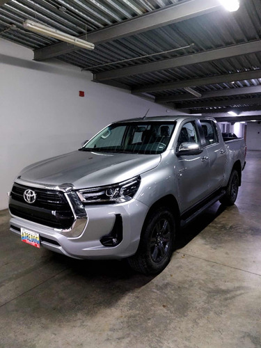 Toyota Hilux 2023 Srx At Full Equipo