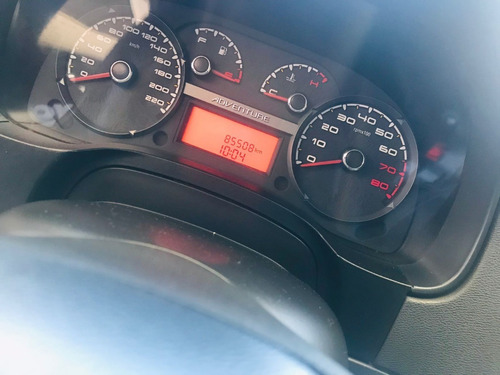 Imagem 10 de 12 de Fiat Strada