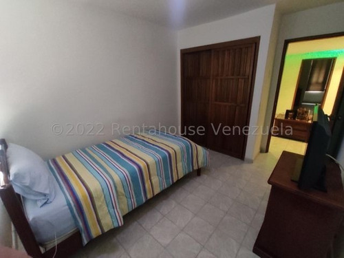 Imagen 20 de 22 de Apartamento En Venta Urb San Isidro, Maracay 23-4990 Hc