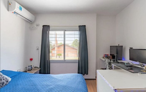 Duplex En Venta 3 Dormitorios Con Cochera Y Patio! Fisherton