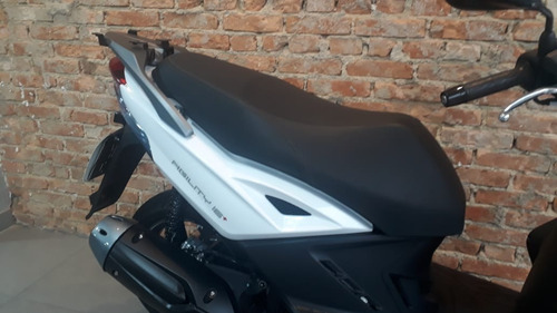 Imagem 2 de 15 de Kymco Agility 16+200 Abs - Baixo Km !!