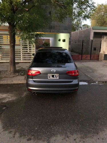 Imagen 12 de 13 de Volkswagen Vento 2015 2.5 Advance Plus 170cv