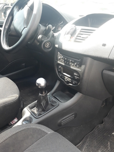 Peugeot 207 2010 2.0 Sedan Xt Hdi