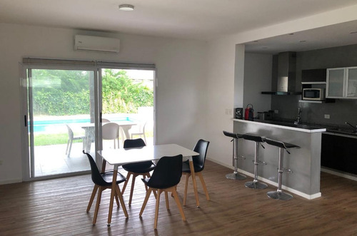 Imagen 4 de 19 de El Cantón, Barrio Puerto - Escobar