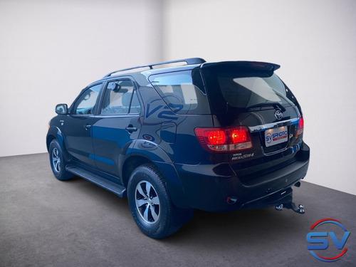 Toyota Hilux SW4 SRV 4x4 3.0 Turbo (aut)