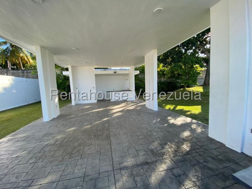 Valeria Chong Casa Alquiler Cabudare Lara Avenida Intercomunal Oportunidad Residencial Economico Código Inmobiliaria Rent-a-house 25-18352