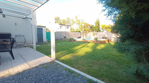Venta/permuta Casa Quinta 3 Ambientes Con Pileta