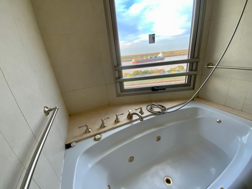 Imagen 20 de 30 de Duplex Exclusivo En Venta Vista Al Río - Av. Wheelwright 1461 - Rosario Centro