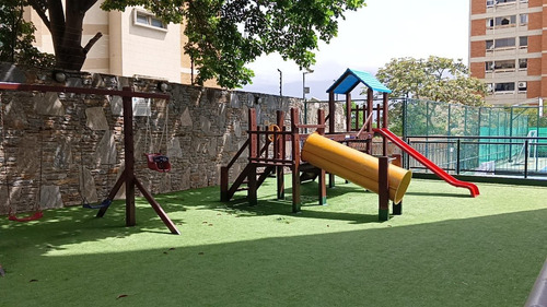 Alquiler Apartamento Dúplex En Las Mesetas. Oa