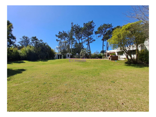 Imagen 24 de 29 de Alquiler Temporario Casa De 4 Dormitorios En Rincón Del Indio, Punta Del Este.