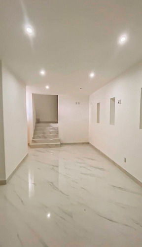 Casa En Venta En Bosque Real Con Tecnología Inteligente Y Acabados De Lujo 4 Recámaras