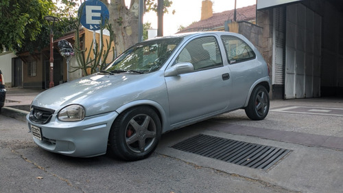 Chevrolet Corsa 1.6 Gl Aa Dh