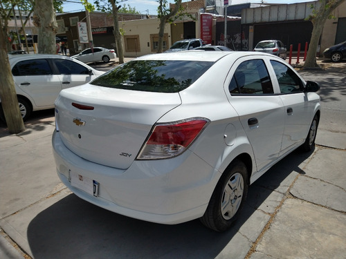 Imagen 6 de 10 de Chevrolet Prisma Ls Joy 2018