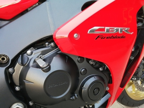 Honda Cbr 1000 Rr Fireblade Única