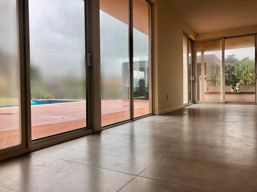 Casa Venta Barrio Privado La Tahona Venta 3 Dorm Servicio