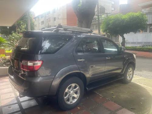 Toyota Fortuner 2.7l 4x4