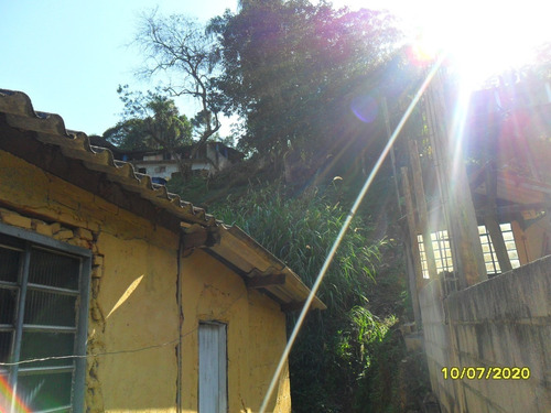 Imagem 2 de 11 de Casa Simples No Asfalto Cod: 4334