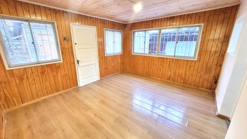 Casa En Condominio Cerrada / Amapolas