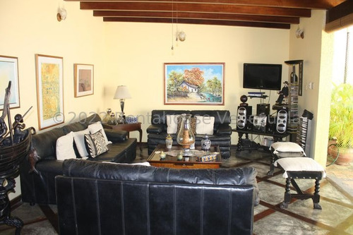 Ana Torres. Casa En Venta 2311877 En El Cafetal